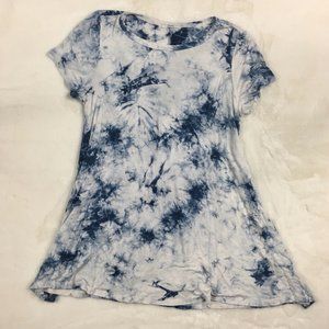 Adorable Acemi Blue Tie Dye Top!!